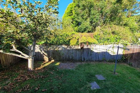 Photo of property in 4/11a Bayside Avenue, Te Atatu Peninsula, Auckland, 0610