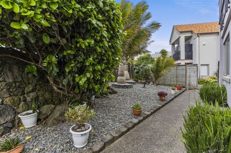 Photo of property in 1 Macleans Road, Bucklands Beach, Auckland, 2014