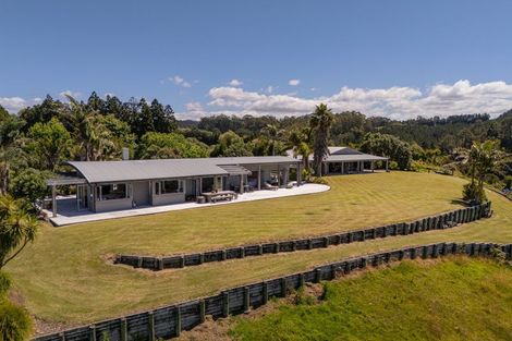 Photo of property in 899e Purangi Road, Cooks Beach, Whitianga, 3591