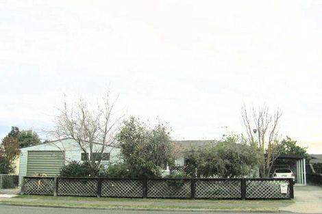 Photo of property in 28 Auckland Road, Greenmeadows, Napier, 4112