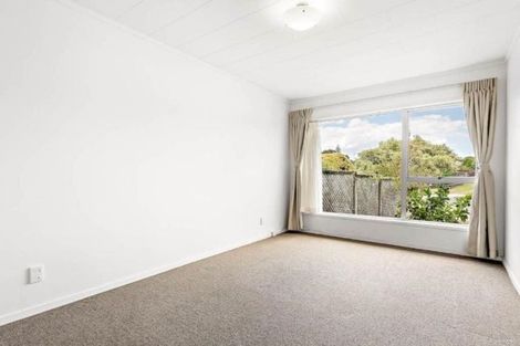 Photo of property in 1/42 Blacklock Avenue, Henderson, Auckland, 0612