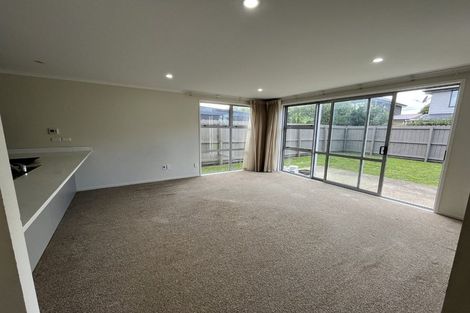 Photo of property in 3 Tawaki Avenue, Takanini, 2112