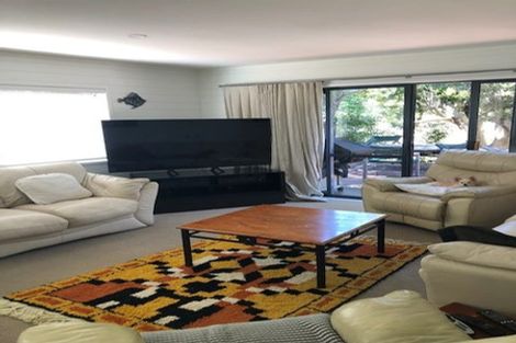 Photo of property in 2 Bagnall Place, Pauanui, Hikuai, 3579