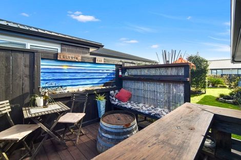 Photo of property in 23 Royal Crescent, Papamoa, 3118