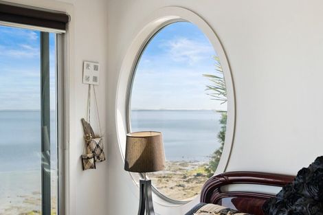 Photo of property in 109a Torkar Road, Clarks Beach, 2122