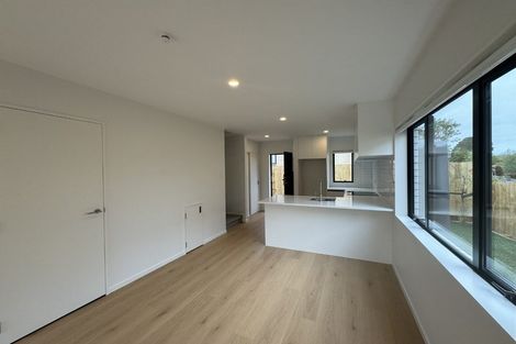 Photo of property in 9/3 Eskdale Road, Birkdale, Auckland, 0626