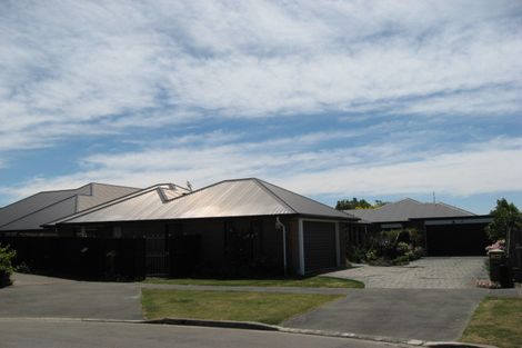 Photo of property in 1/9 Wiltshire Mews Avonhead Christchurch City