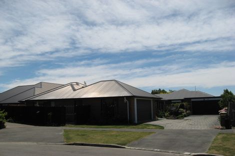Photo of property in 1/9 Wiltshire Mews, Avonhead, Christchurch, 8042