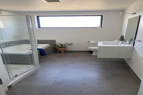 Photo of property in 24 Huxley Place, Lake Hayes, Queenstown, 9304