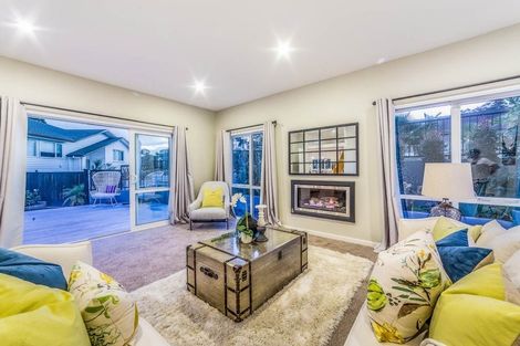 Photo of property in 41e Chester Avenue, Greenhithe, Auckland, 0632