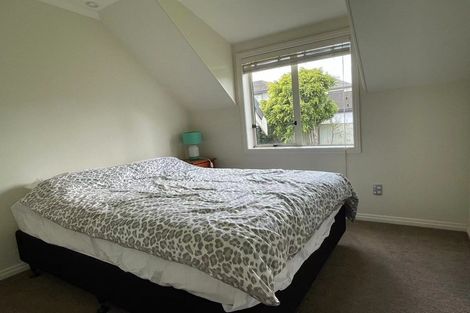 Photo of property in 6 Anaheim Boulevard, Shamrock Park, Auckland, 2016