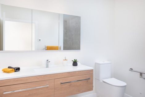 Photo of property in 8 Sorrento Drive, Rangatira Park, Taupo, 3330