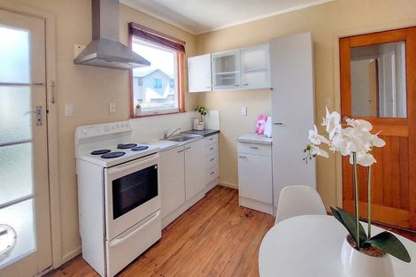 Photo of property in 4/98 Mathesons Road, Phillipstown, Christchurch, 8011