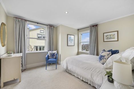 Photo of property in 1/23 Glenbervie Terrace, Thorndon, Wellington, 6011