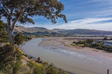 Photo of property in 11 Ferrymead Terrace, Ferrymead, Christchurch, 8081