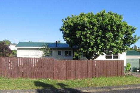 Photo of property in 2/46 Tilden Avenue, Hillcrest, Auckland, 0627