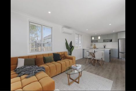 Photo of property in 21 Waione Avenue, Te Atatu Peninsula, Auckland, 0610