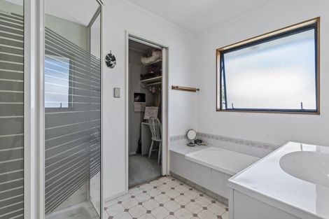 Photo of property in 15 Albizia Place, Richmond, 7020