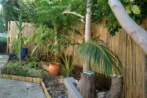 Photo of property in 7 Infidel Place, Torbay, Auckland, 0630