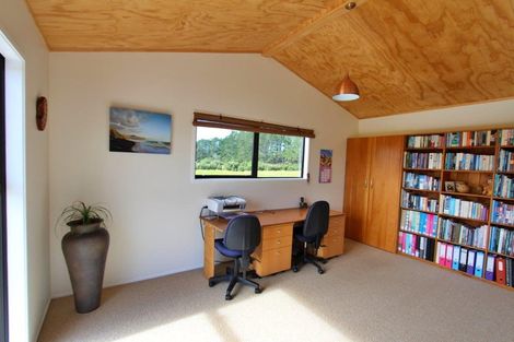 Photo of property in 4037 Far Road North, Pukenui, Kaitaia, 0484