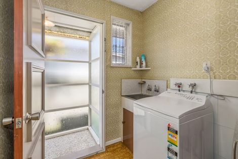 Photo of property in 1/66 Estuary Road, New Brighton, Christchurch, 8061