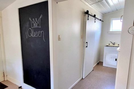 Photo of property in 717 Queen Sh25 Street, Thames, 3500