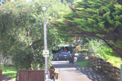 Photo of property in 11 Grimshaw Place, Henderson, Auckland, 0612