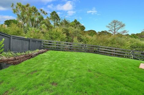 Photo of property in 9 Pheasant Close, Stanmore Bay, Whangaparaoa, 0932