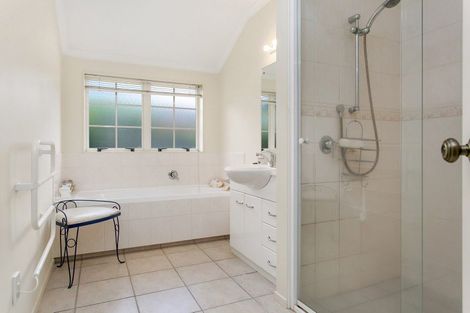 Photo of property in 58 Princes Street, Cambridge, 3434