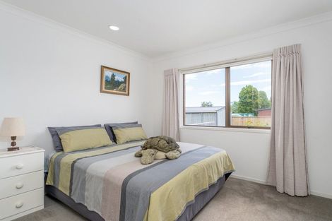 Photo of property in 2 Hamilton Crescent, Whitianga, 3510