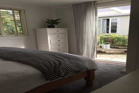 Photo of property in 10 Kauri Road, Stanmore Bay, Whangaparaoa, 0932