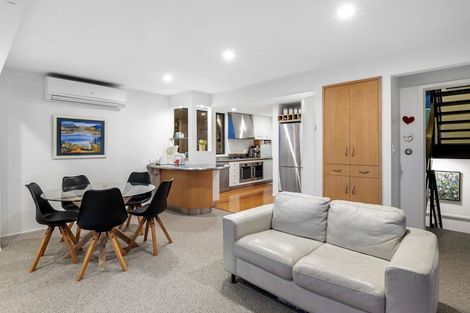 Photo of property in 54 Cliffs Road, Saint Clair, Dunedin, 9012