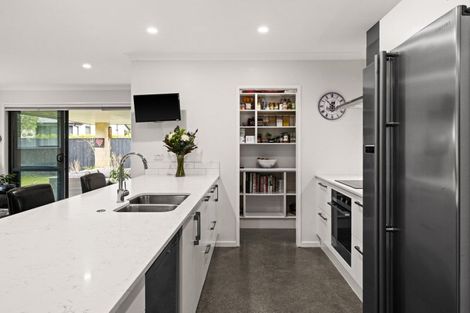 Photo of property in 9 Percy Berry Place, Havelock North, 4130