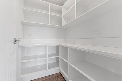 Photo of property in 13 Viv Green Place, Pokeno, 2402