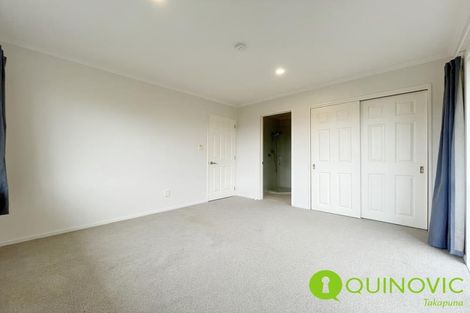 Photo of property in 28 Mulgan Way, Browns Bay, Auckland, 0630