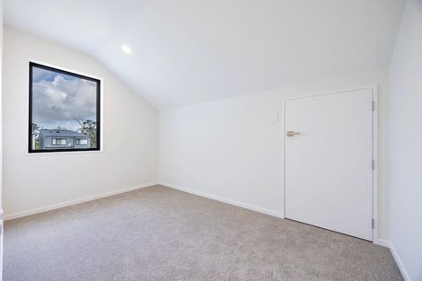 Photo of property in 18a Winfield Road, Kumeu, 0810