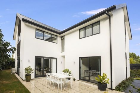 Photo of property in 2/27 Bristol Street, St Albans, Christchurch, 8014