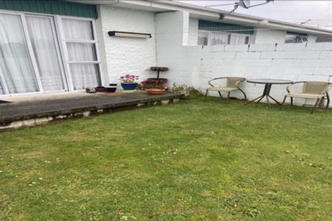 Photo of property in 2/12 Clifton Street, Windsor, Invercargill, 9810