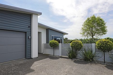 Photo of property in 16 Wanaka Place, Poraiti, Napier, 4112