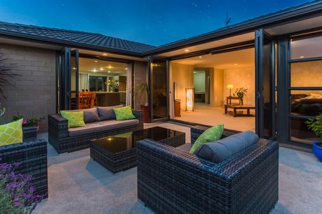 Photo of property in 120 Oriental Parade, Papamoa Beach, Papamoa, 3118