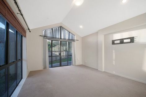 Photo of property in 42 Ysabel Crescent, The Gardens, Auckland, 2105