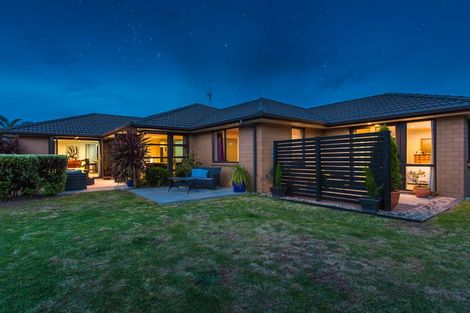 Photo of property in 120 Oriental Parade, Papamoa Beach, Papamoa, 3118