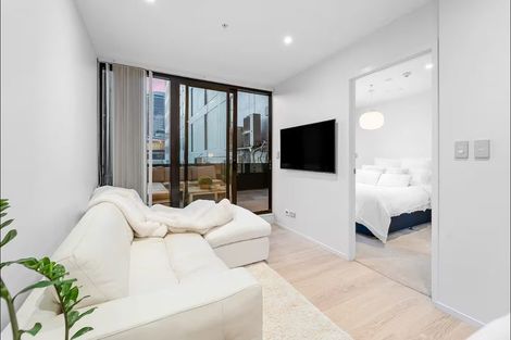 Photo of property in Queen's Residences, 201/8 Airedale Street, Auckland Central, Auckland, 1010