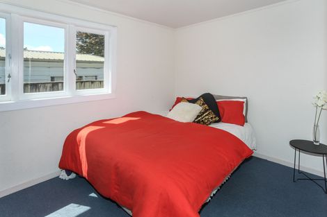 Photo of property in 18b Henderson Avenue, Tuakau, 2121