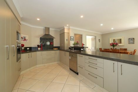 Photo of property in 15 Delta Mews Place, Clive, 4102