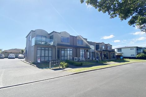 Photo of property in 8/548 Chapel Road, East Tamaki, Auckland, 2016