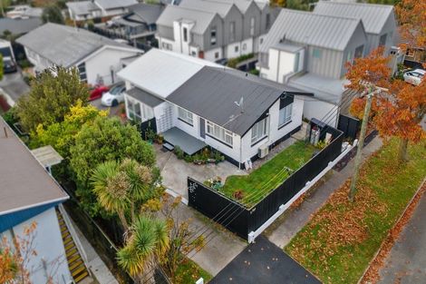 Photo of property in 1/27 Oxley Avenue, St Albans, Christchurch, 8014