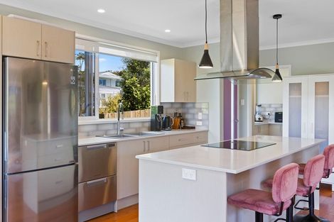 Photo of property in 65a Govett Avenue, Frankleigh Park, New Plymouth, 4310