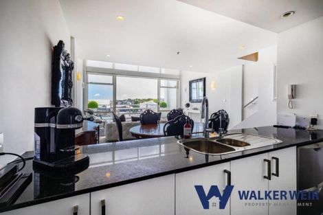 Photo of property in 30 York Street, Russell, 0202