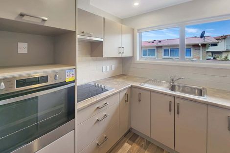 Photo of property in 2 Ferretti Grove, Avalon, Lower Hutt, 5011